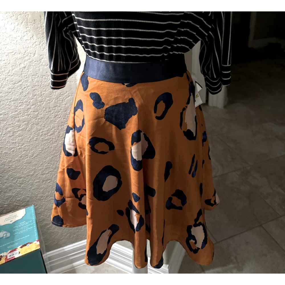 NEW PhillipLim Flare Skirt Orange/Rust/Blue LeopardPrint waist14” length… - Picture 2 of 6